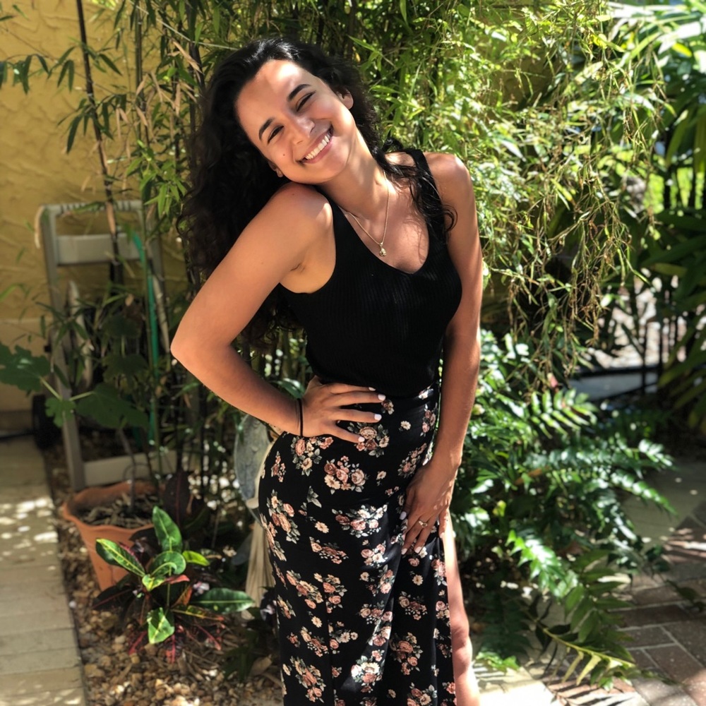 Meet your Posher, Julianna